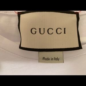 Gucci Shirts - Gucci White Classic Logo T-Shirt Gucci Shirts - Gucci White Classic Logo T-Shirt